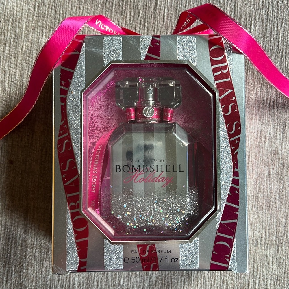 Victoria Secret Bombshell Holiday Perfume